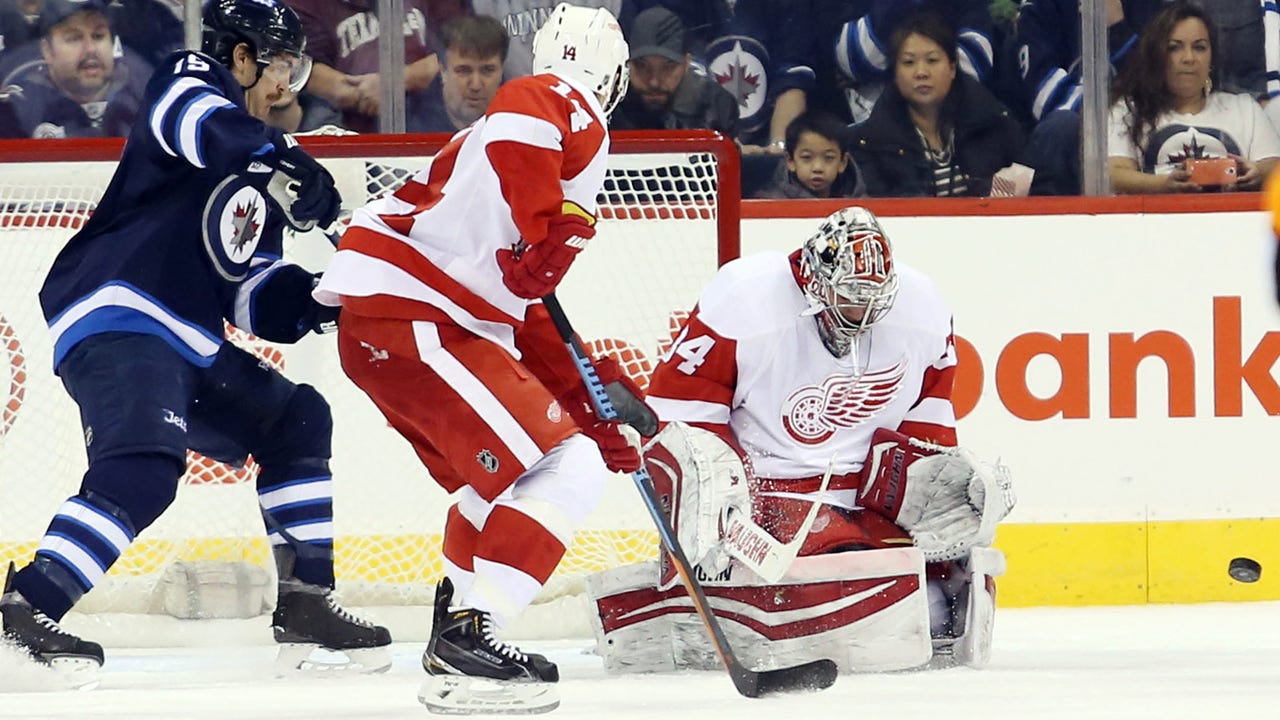 Wings beat Jets in comeback fashion, 4-3